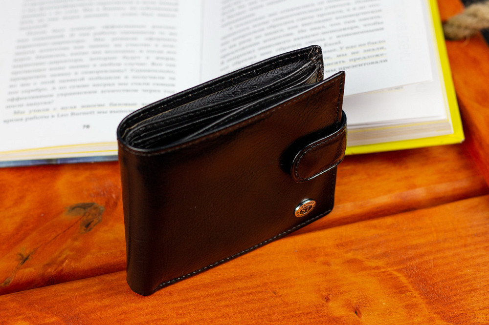 Стильное кожаное портмоне ST Leather, черное Киев - изображение 1