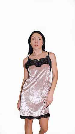 Женская ночная рубашка из мраморного велюра Бежевый S Харьков