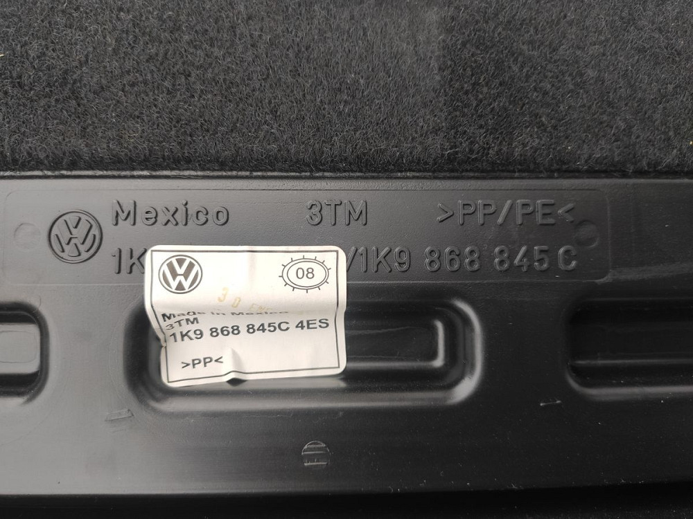 Коврик багажника VW Golf V 2003-2009 (1K9863463) універсал Ковель - фото 2