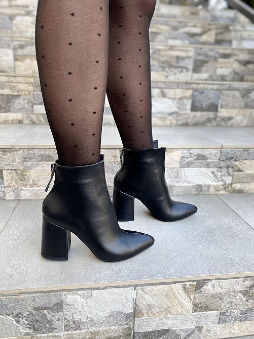 Crisma Жіночі черевики CRISMA чорні натуральна шкіра каблук 9см висота 10см (0174B/8057/81) Коломыя - изображение 2