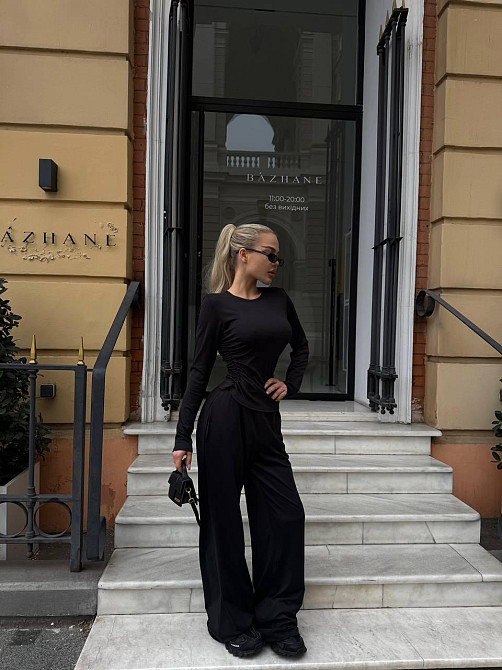 Жіночий базовий прогулянковий костюм-двійка: лонгслів і штани турецький мікродайвінг Чорний Одеса - фото 4