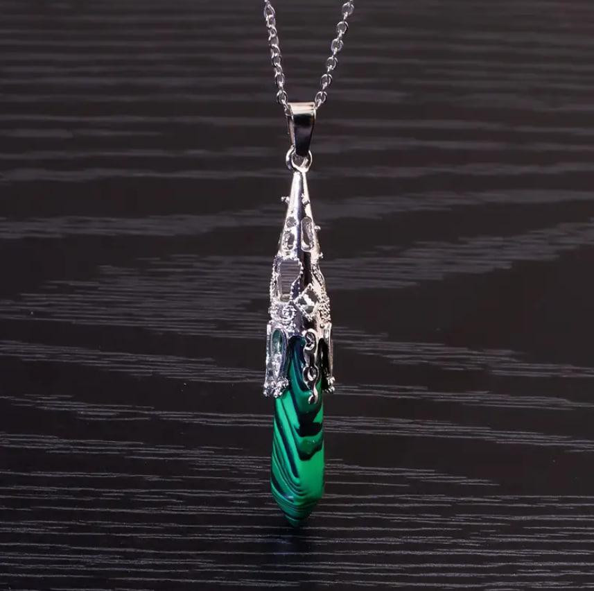 Кулон-маятник из натурального малахита, подвеска для балансировки чакр из малахита, размер 6 см. Киев - изображение 1