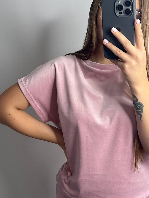 Пижама женская футболка + шорты из плюшевого велюра Пудровый M Харьков - изображение 4