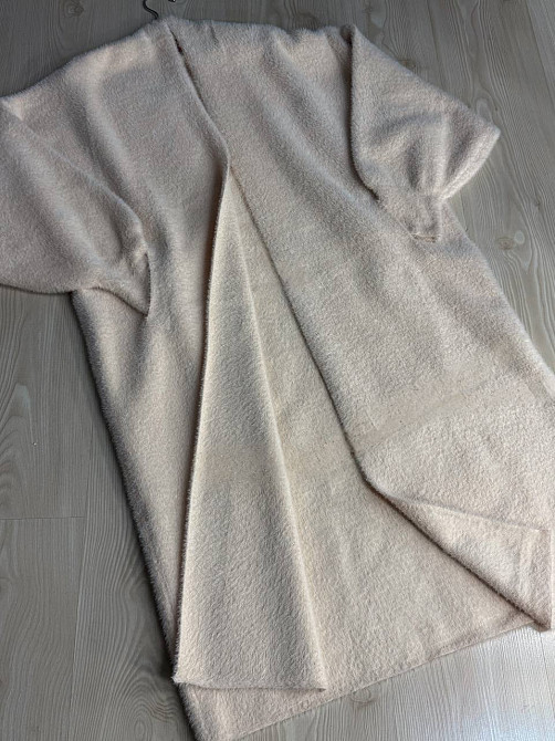 Кардиган жіночий Fancy Matinee 30740 ангора довгий з кишенями, молочний, one size Київ - фото 14