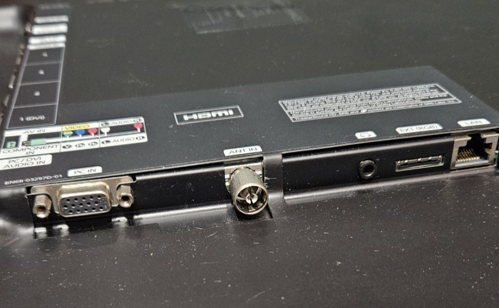 Телевизор Samsung 37 Дюйма. Харьков - изображение 2