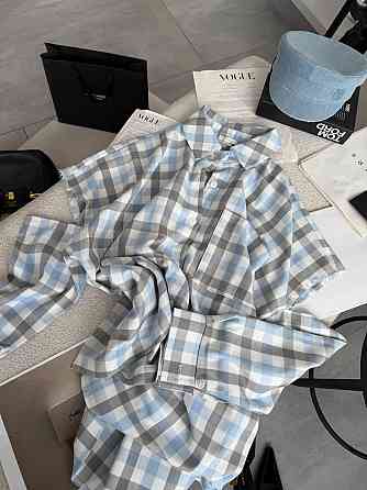 Жіноча стильна оверсайз сорочка у клітинку з ефектом надірваних рукавів тіар Одеса