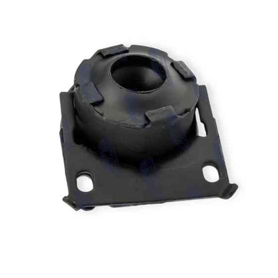 Подушка двигуна автомобіль Toyota Land Cruiser 120, 150 (3.0D, 4.0) 02- передня Мукачево