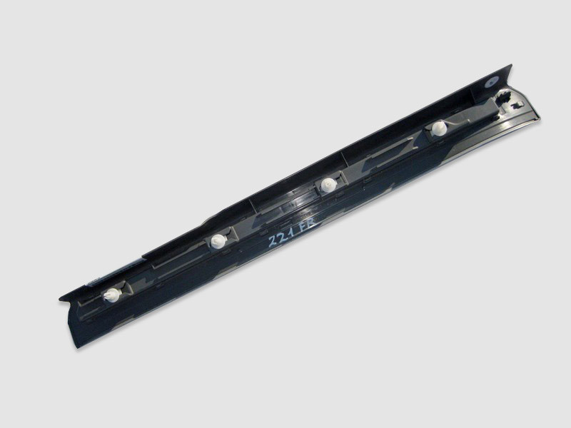 Mercedes-Benz  A2216800235 7E94 Накладка порога сіра внутрішня передня права, потертий хром S-Class W221 Одесса - изображение 2