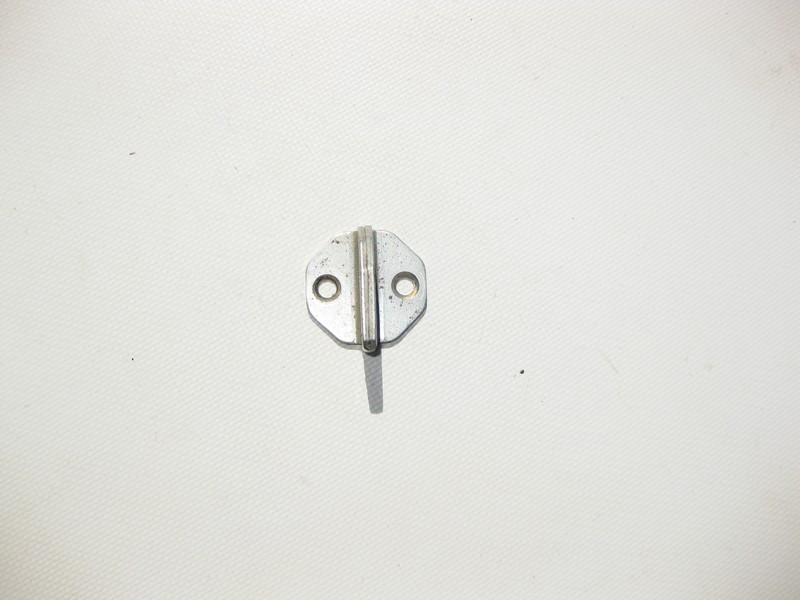 Mercedes-Benz  A2037580003 Петля - скоба - вухо замка багажника E-Class W211 C-Class W203 CLS C219 CLK C209 SLR R199 Одесса - изображение 1