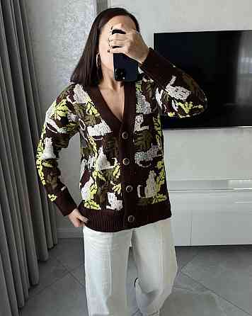 Женский принтованный теплый оверсайз свитер на пуговицах шерсть Одесса