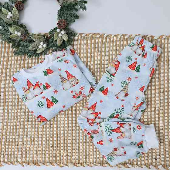 Бавовняна новорічна дитяча піжама з гномами (світшот+штани) Кам'янець-Подільський