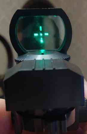 Коліматорний (коллиматор) приціл для рушниці. Киев