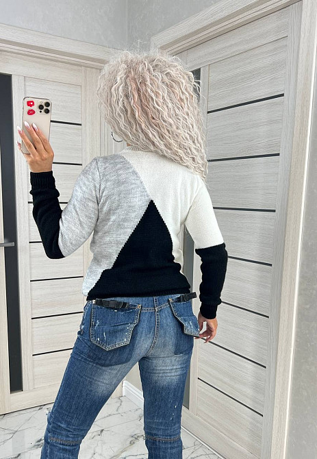 Женский модный свитер  трехцветый. 42-46р Київ - фото 8