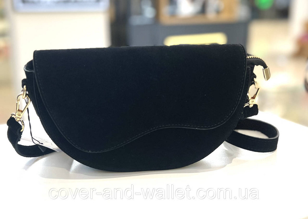 Стильная женская сумка кросс-боди из натуральной замши в черном цвете Virginia Conti Киев - изображение 9