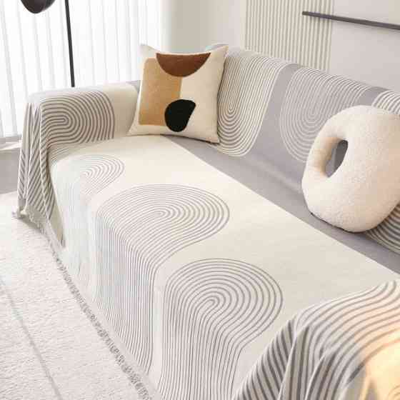 Плед покрывало для дивана и кровати,чехол накидка для мягкой мебели 180х230 см,бело-серый с узором Каменец-Подольский