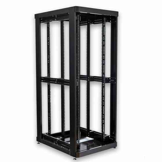 Шафа серверна CMS 42U 800 х 1055 UA-MGSE42810PB з перфорованими дверима для мережевого обладнання Київ