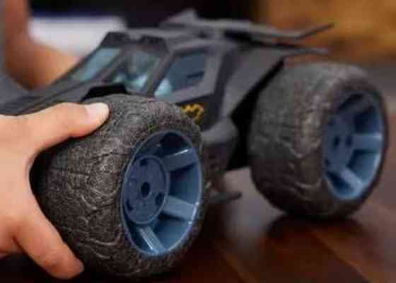 Машинка Бэтмен Бэтмобиль на радиоуправлении Batmobile Stunt Force. Харьков