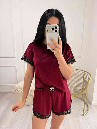 Жіноча піжама двійка з велюру з мереживом Бордовий Одеса