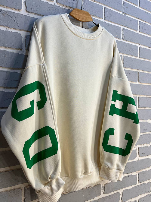 Свитшот женский DAVRAS 8174 оверсайз удлиненная надпись на спине CHICAGO утепленный на флисе one size молочный, молочний, one size Киев - изображение 17