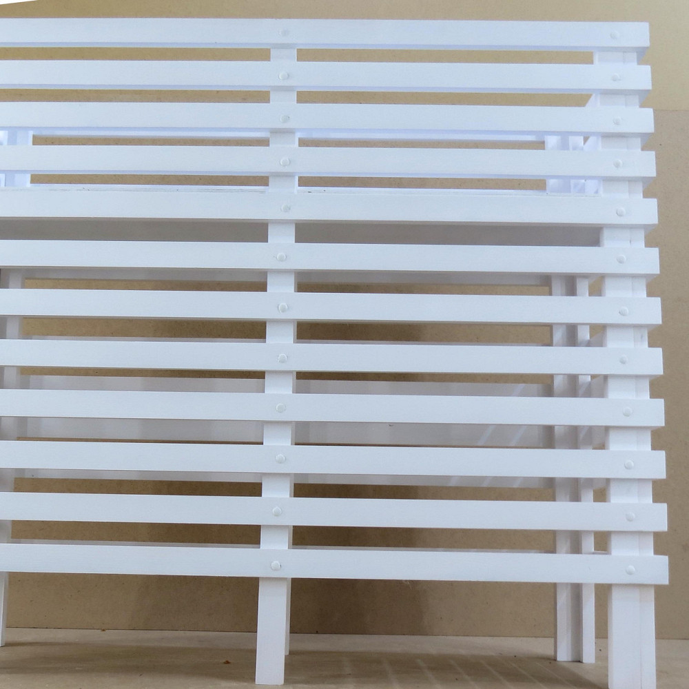 Кашпо на стойке 