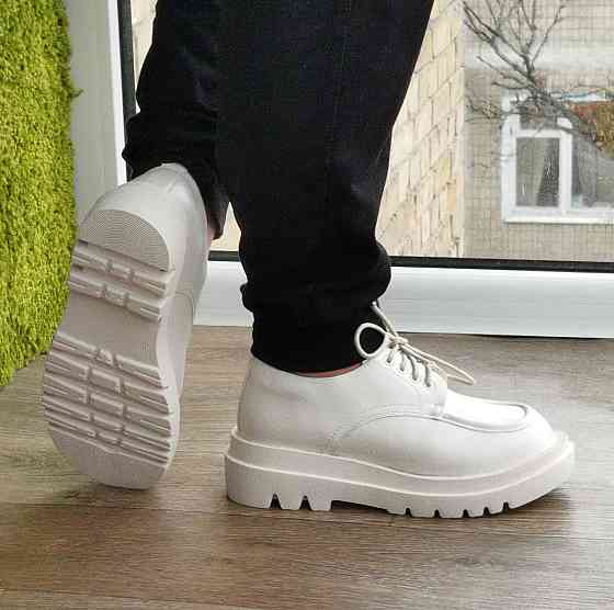 Женские Бежевые Туфли Кроссовки Белые на Танкетке Броги Кожаные Оксфорды (размеры: 36,37,38,39,40,41) - 6-23 Днепр