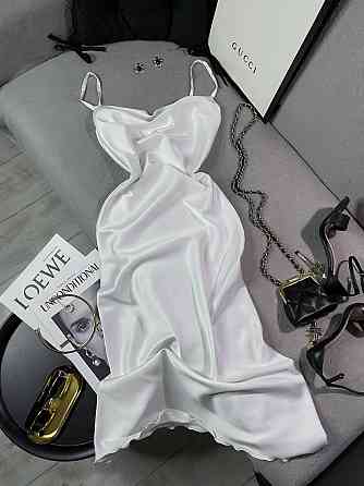 Жіноче романтичне елегантне плаття шовк Білий, 44/46 Одеса