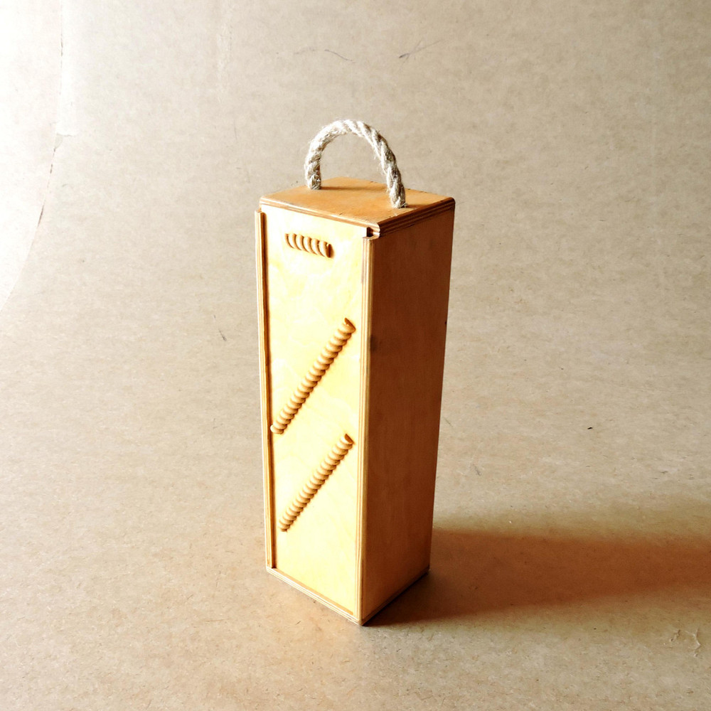 Подарочная коробка 