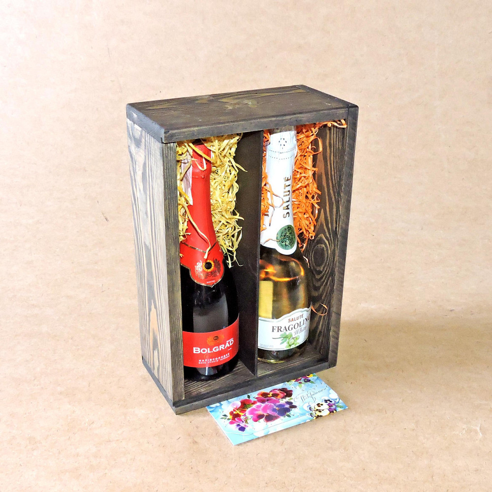 Подарочная коробка 