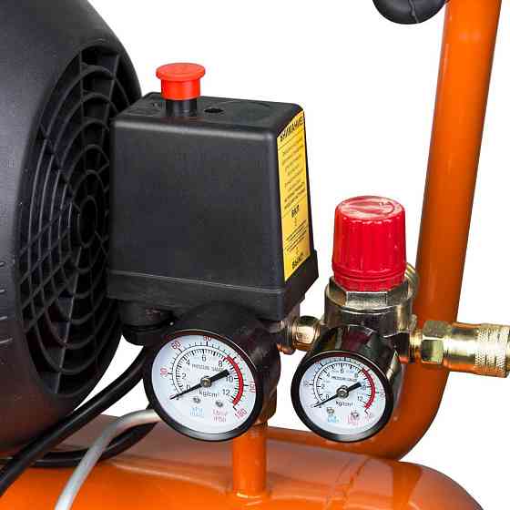 Grad Компрессор двухцилиндровый (V) 2.5кВт 435л/мин 8бар 50л (2 крана) GRAD (7043945) Коломия