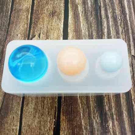 Силиконовая форма Шарики 90 на 40 мм серый Киев