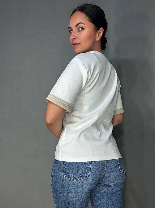Футболка жіноча A-NIUSHOW 30165 базова з декором камінцями one size, білий, one size Київ - фото 10
