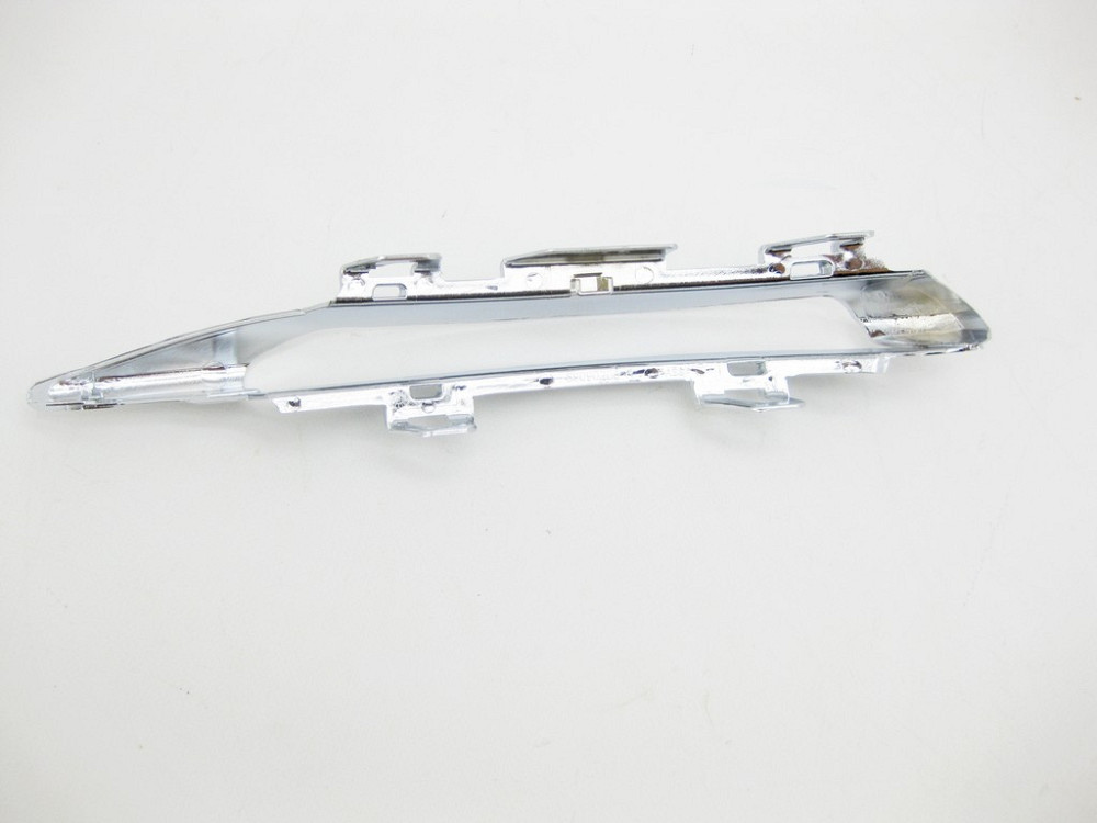 Mercedes-Benz  A2218852823 Нова хромована декоративна накладка ДХО в бампер права S-Class W221 CL C216 рестайлінг Одеса - фото 8