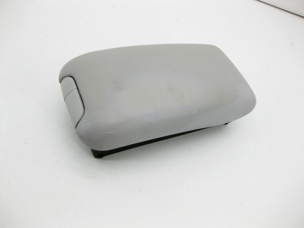 Mercedes-Benz  A2036802739 7G64 Кришка підлокітника центральної консолі сіра C-class W203 C-class S203 CL203 Sportcoupe CLC C203 Одеса - фото 1