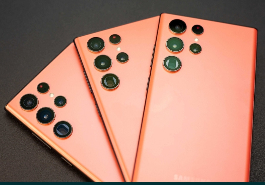 Смартфон Samsung Galaxy S22 Ultra 5G 12/256Gb Burgundy /Red /Black Київ - фото 1