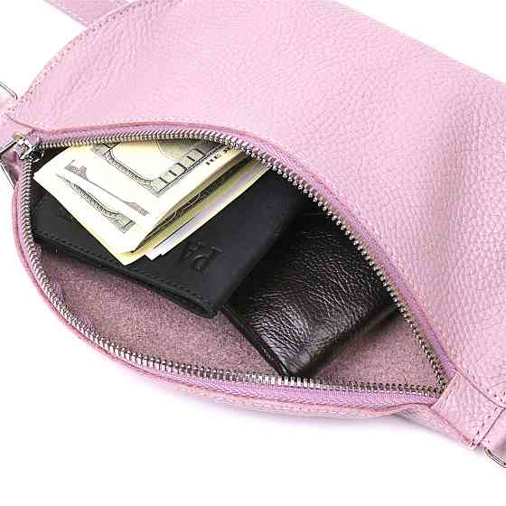 Кожаная практичная женская бананка Shvigel 16376 Лиловый Киев