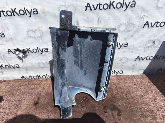Накладка під задній ліхтар Nissan Note E11 2005-2012 Ковель