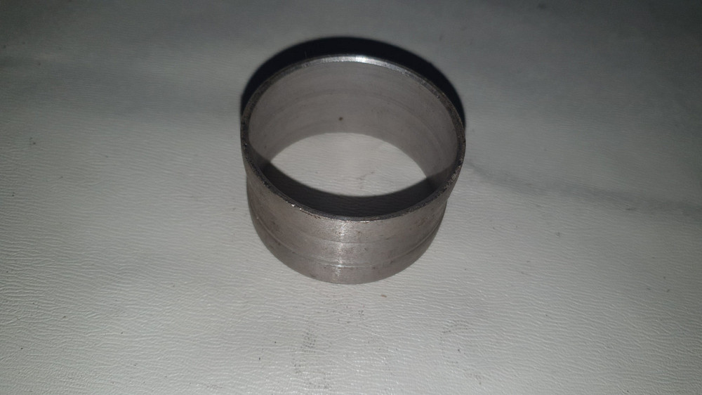 Втулка выпускного коллектора соединительная КамАЗ. 740.1008038. Харьков - изображение 1