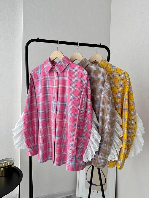 Женская стильная оверсайз рубашка в клетку с акцентными рукавами Розовый Одесса - изображение 4