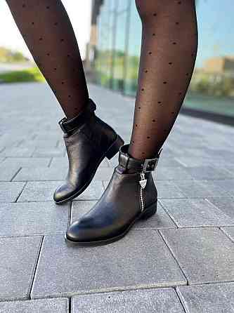 Черевики жіночі BOGATKO чорні натуральна шкіра висота 14 см (3767) 38р.39р. Коломыя