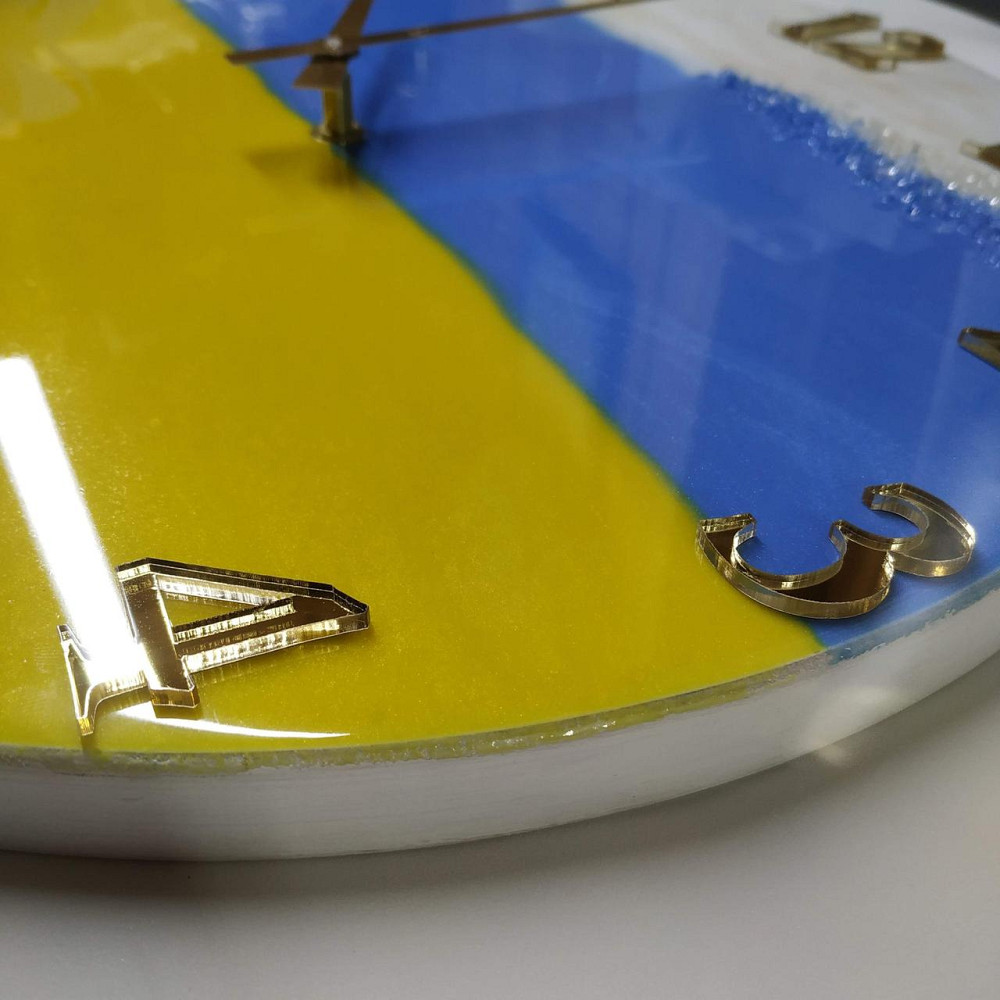 Настіний годинник з епоксидної смоли ручної роботи Дніпро - фото 3