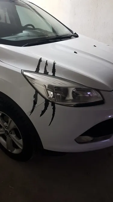 Наклейка на авто в виде Царапины Когтем Черная Киев - изображение 2