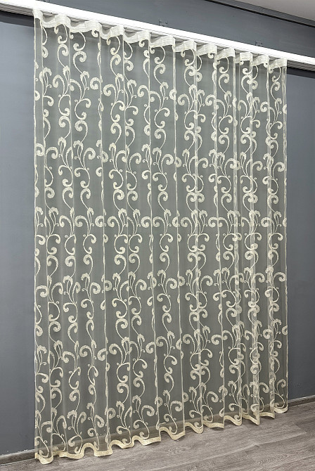 Тюль VR-Textil 1684т Фатин с вышивкой Молочный 300х270 см (42-0727) Киев - изображение 3