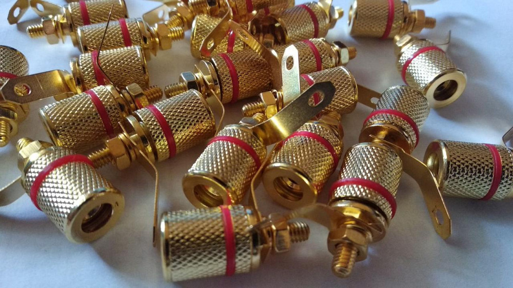 Гнездо акустическое Banan монтажное, gold, корпус металл, красное Полтава - изображение 1