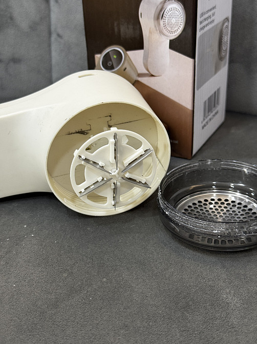 Машинка от катышков на аккумуляторе HB-555 (Белая) Черновцы - изображение 3