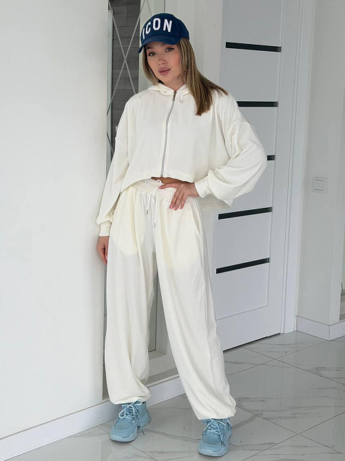 Жіночий сильний повсякденний велюровий костюм-двійка Молочний, 46/48 Одеса - фото 1