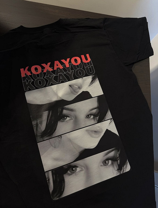 Футболка з принтом "KOXAYOU" і фото коханої дівчини XXL, Чорний Чернівці - фото 1