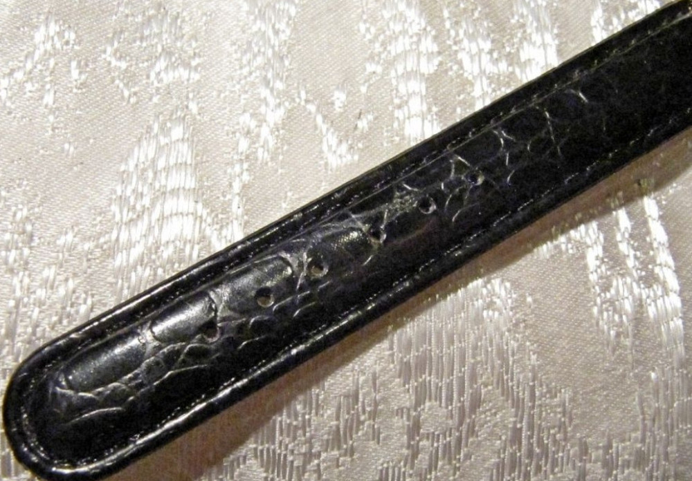 Часы кварцевые 