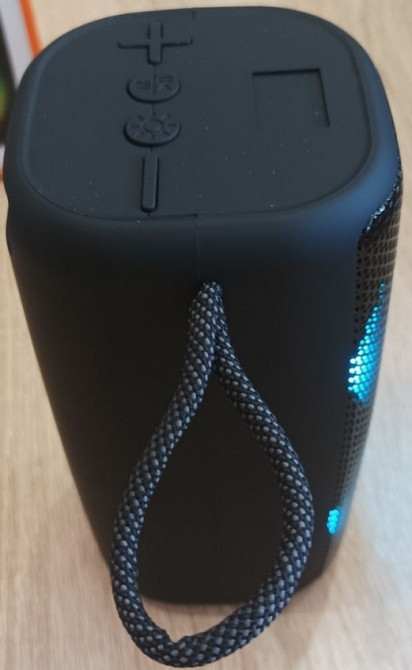 Мощная беспроводная Bluetooth колонка NB-041 со светомузыкой FM радио Киев - изображение 5