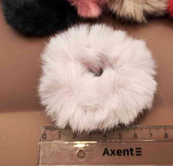 Комплект гумок для волосся зі штучного хутра  10 шт Сміла