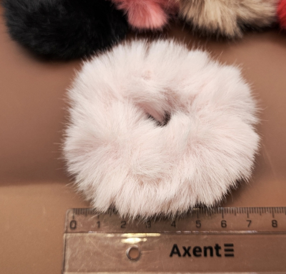 Комплект гумок для волосся зі штучного хутра  10 шт Сміла - фото 2